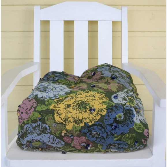 Handmade Quilt - Picture 2 of 4